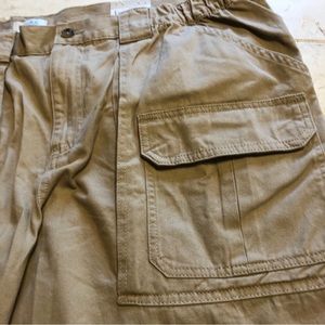 Men’s cargo shorts